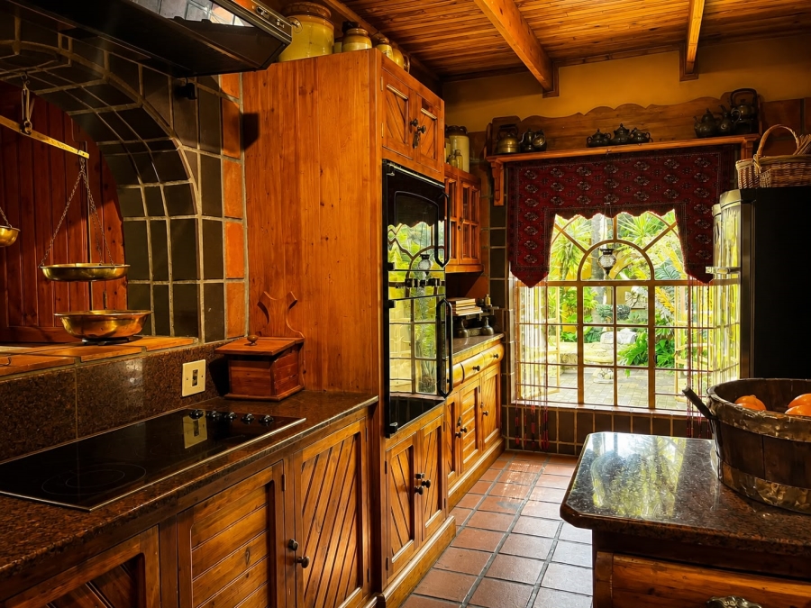 4 Bedroom Property for Sale in Wilkoppies North West